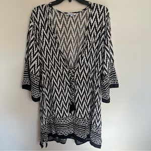 Women’s Blue Island Black & White Patterned Swimsuit‎ Cover Up Size Large